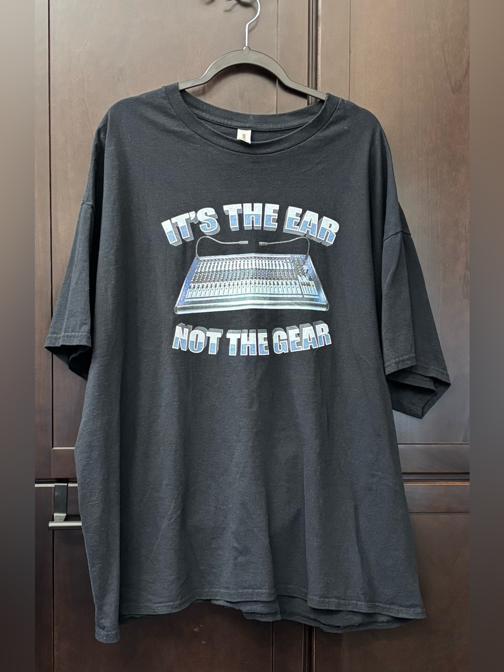 Graphic Tee Audio Sound